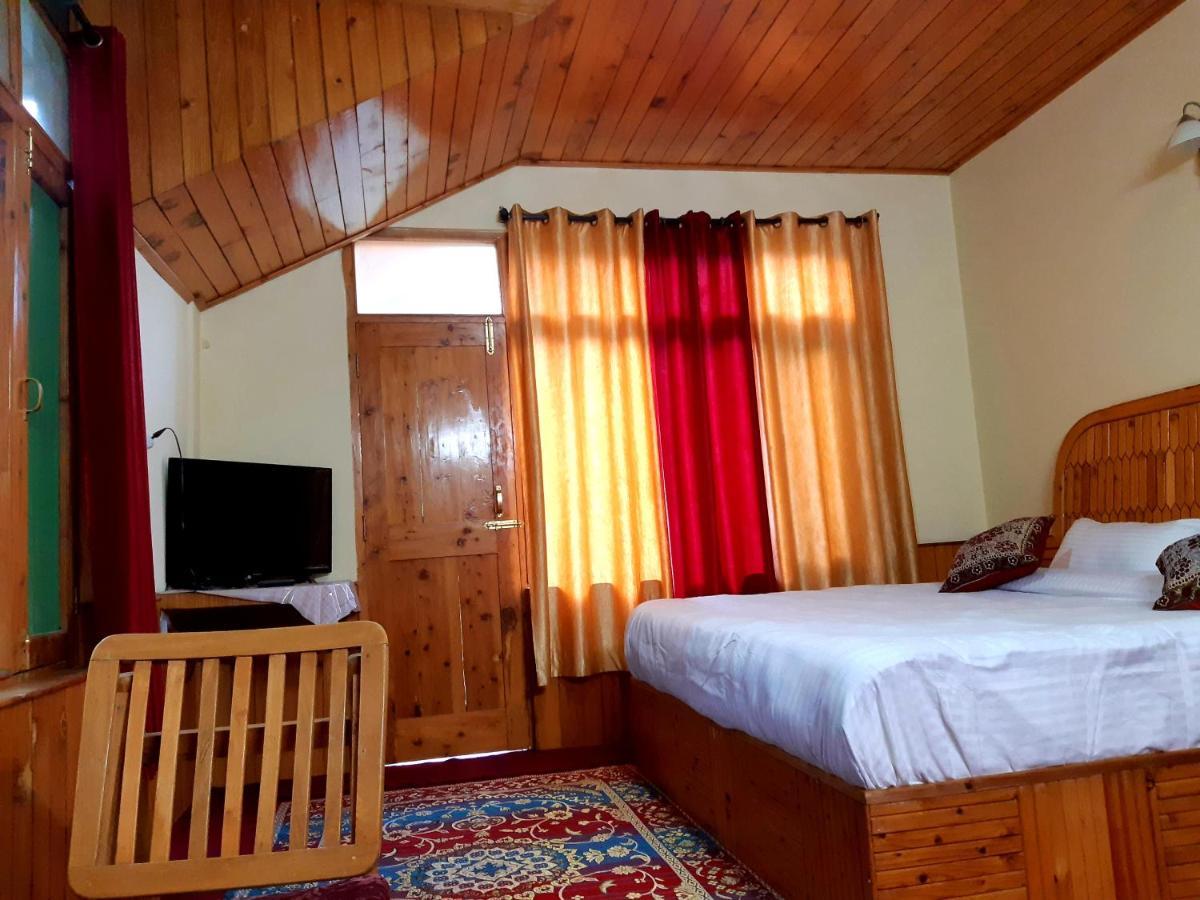 Heavenly Daze Cottage Manāli Buitenkant foto