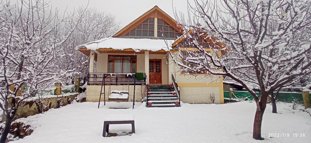 Heavenly Daze Cottage Manāli Buitenkant foto